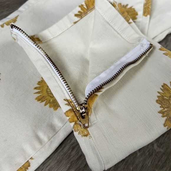 Women’s GUESS Collection Floral Skinny Ankle Jean Sunflower Cropped Pants Sz 30 - Picture 15 of 15